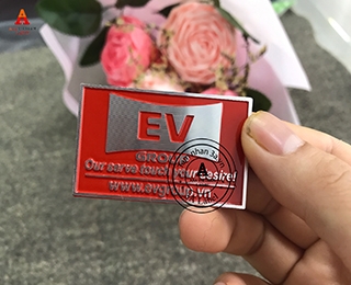 Nhận sản xuất tem nhôm xước trực tiếp, giá rẻ hơn 50%